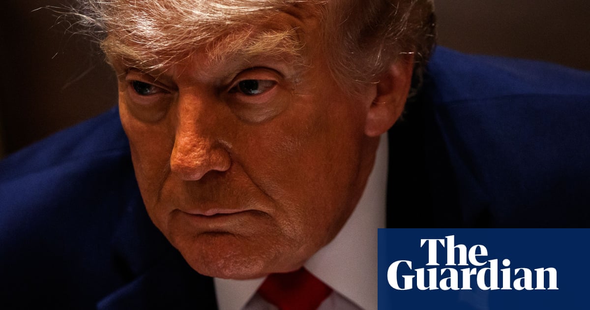 Trump news at a glance: federal judge pumps the brakes on Trump’s $1.8bn ‘anti-weaponization’ fund | Trump administration