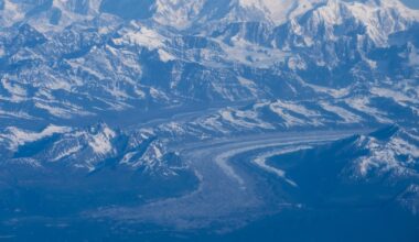 3 climbers who fell near treacherous pass on Denali are dead, 1 rescued