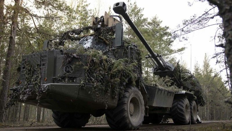 Brytyjska armatohaubica Archer podczas ćwiczeń Exercise Hedgehog 2025 w Estonii.