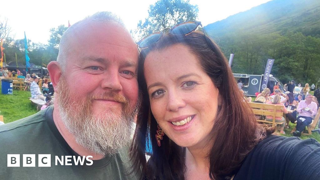 Widows left in pension limbo after husbands' deaths - BBC