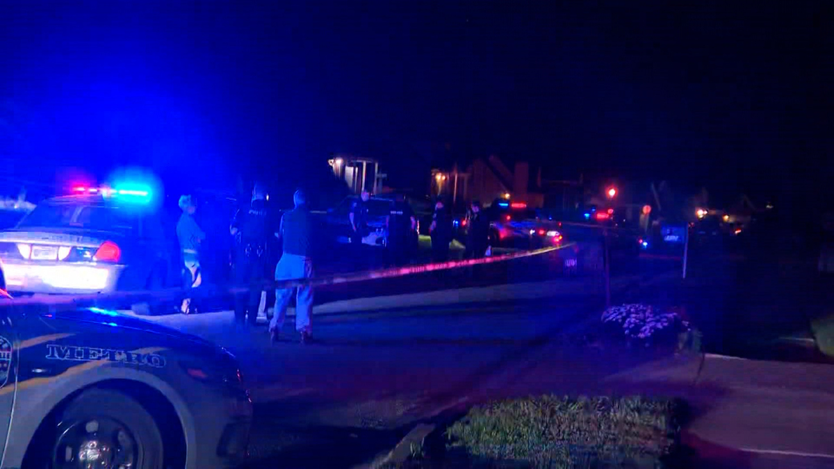 LMPD: Man shot to death in PRP, one detained