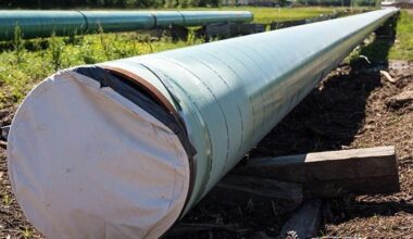 Canadian Oil Producers Push for New Pipelines Amid Rising Output