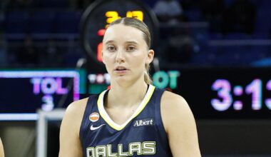Paige Bueckers was not happy after receiving a technical foul for clapping