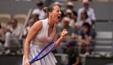 Marta Kostyuk stuns 4-time champion Iga Swiatek on big day for Ukraine at French Open