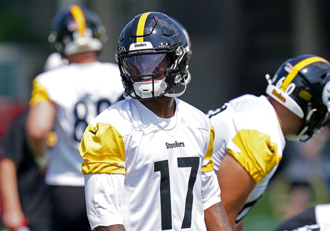 Steelers rookie WR Germie Bernard is ‘crushing it,’ getting high praise from his new coach