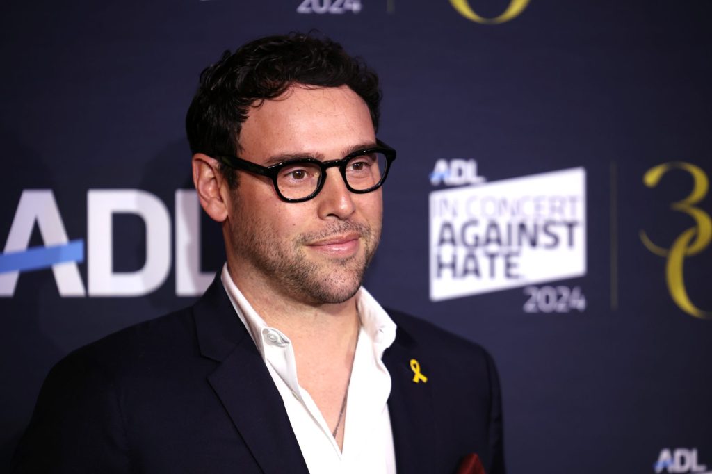 Scooter Braun Says Feud With Taylor Swift Turned Him Into 'A Villain'