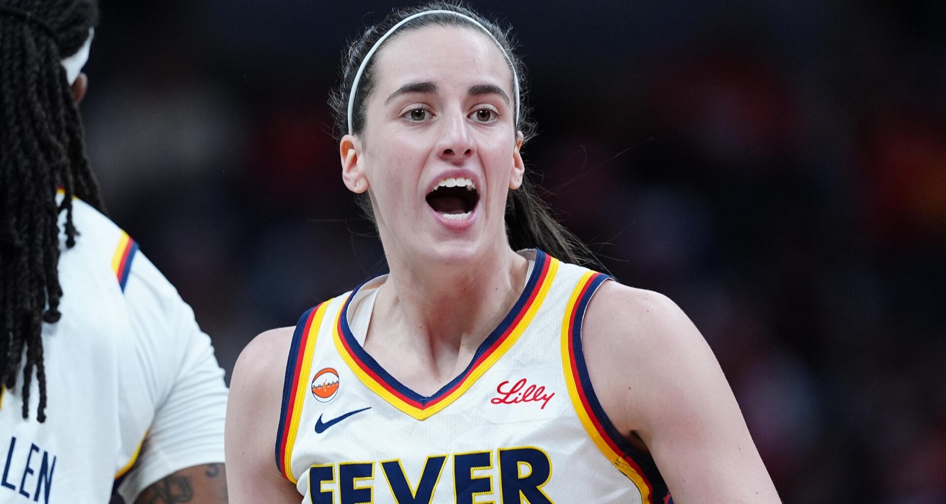 Caitlin Clark Calls Out Fever's AI-Assisted Social Media Photo, 'New Hand Alert'