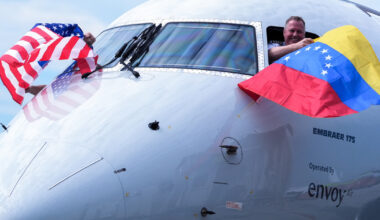The first direct U.S.-Venezuela commercial flight in 7 years lands in Caracas