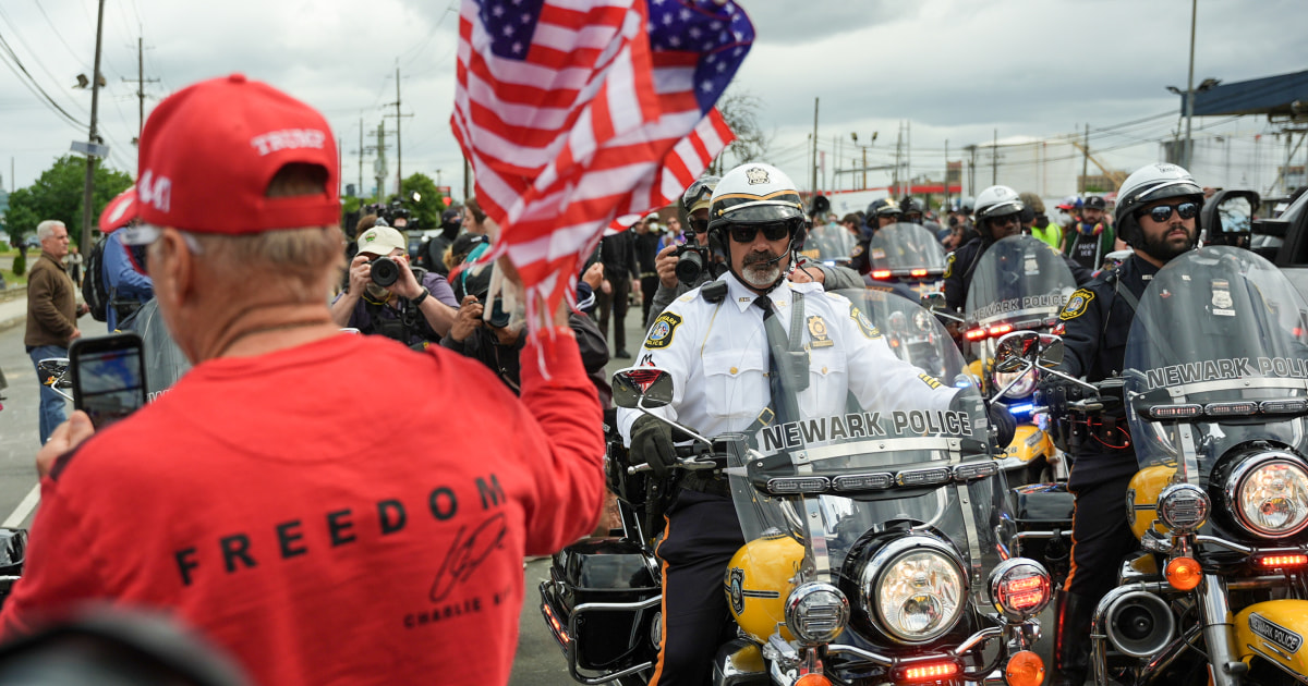Dueling protests face off at New Jersey ICE detention center over detainee conditions
