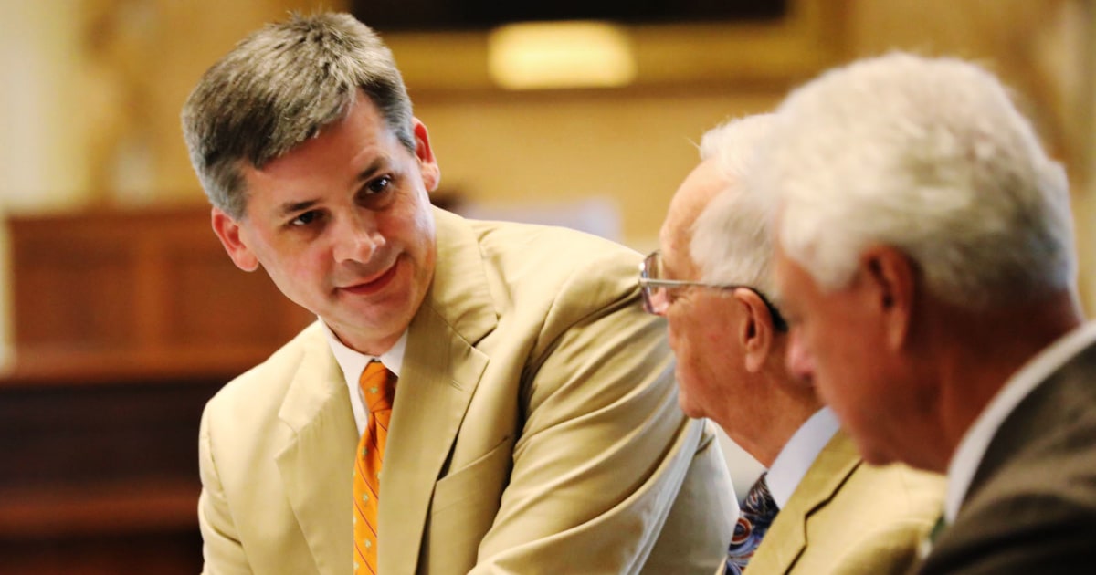 South Carolina’s Trump-backed redistricting push fails in the state Senate amid GOP opposition
