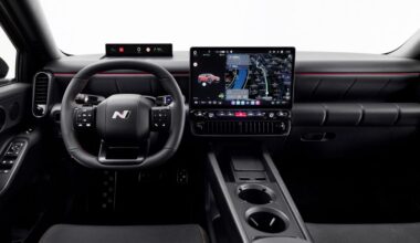 Hyundai's Next-Gen Infotainment Embraces AI, Keeps Real Buttons