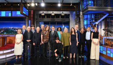 The Late Show: Stephen Colbert Brings Out Robert De Niro, Martha Stewart