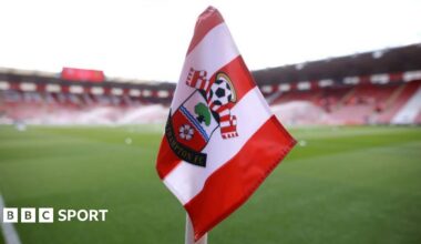A general view of a Southampton corner flag prior to the Premier League match between Southampton FC and Wolverhampton Wanderers