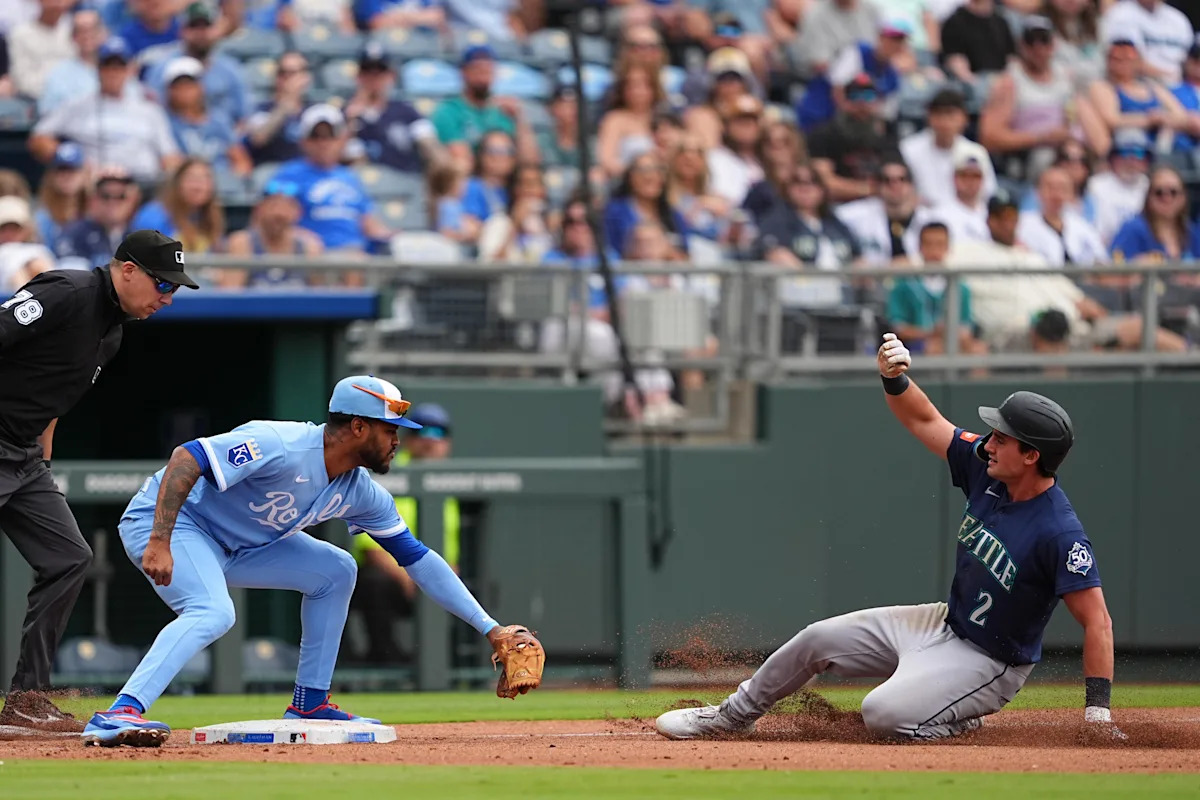 Mariners shutout in Kansas City