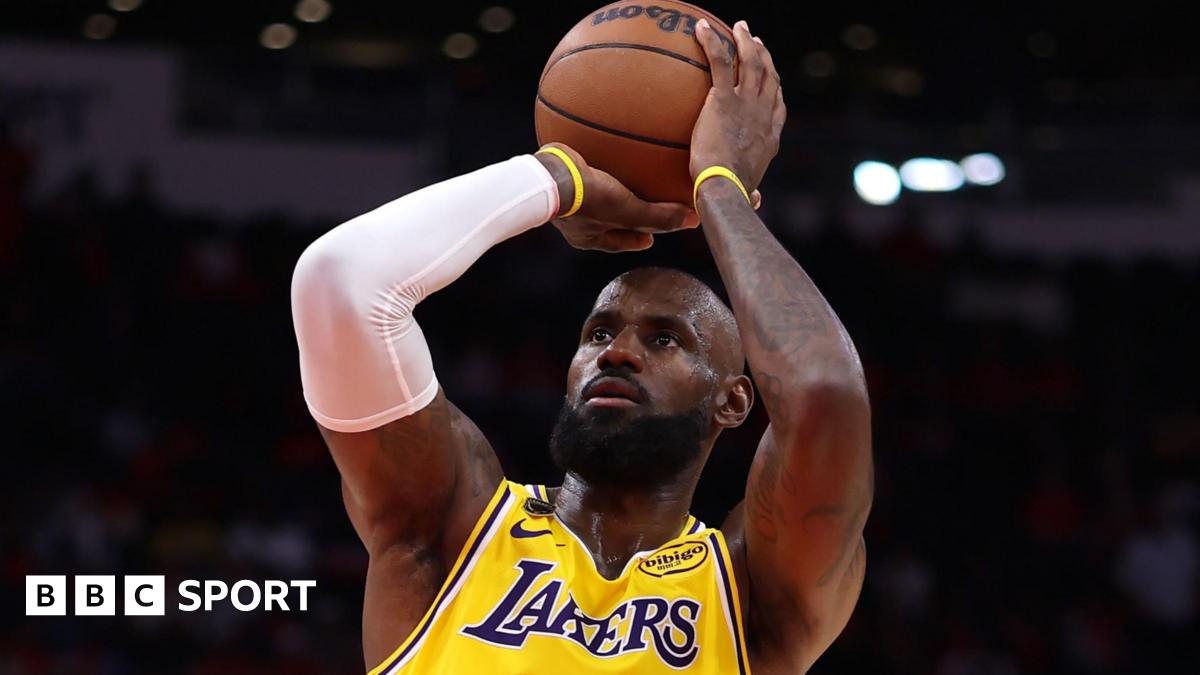 Los Angeles Lakers player LeBron James