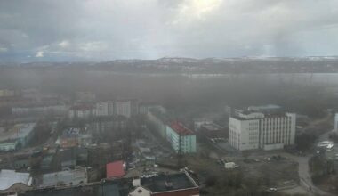 Murmansk trapped in coal dust
