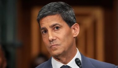 48% of retirees can't sustain their lifestyle — and Kevin Warsh's expected Fed rate cut could make it worse