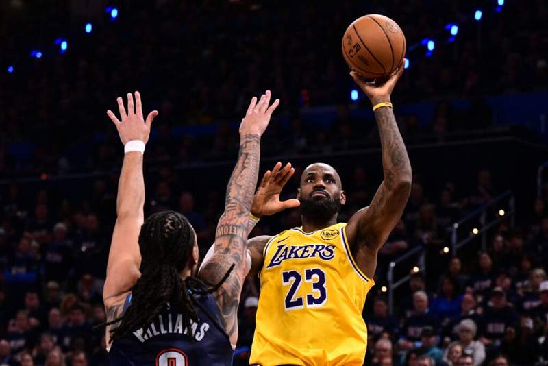 LeBron James’ 300-game playoff milestone looks even crazier beside NBA peers