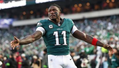 New A.J. Brown Trade Rumors on Patriots' Confidence, Timeline for Deal and Eagles Draft Picks