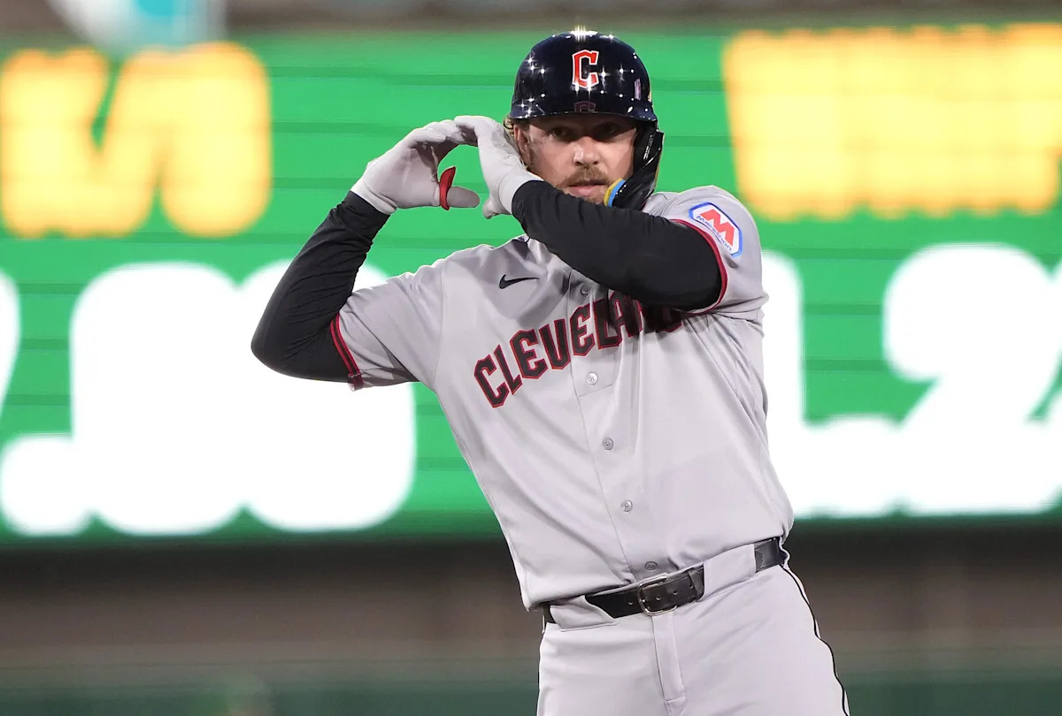 Guardians take Athletics Opener - Yahoo Sports