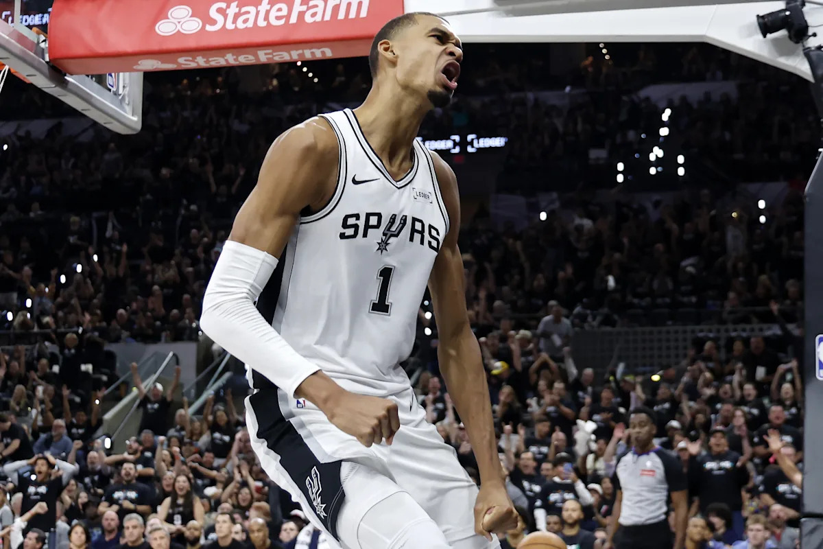 Spurs respond to Game 1 loss with beatdown of Timberwolves in Game 2