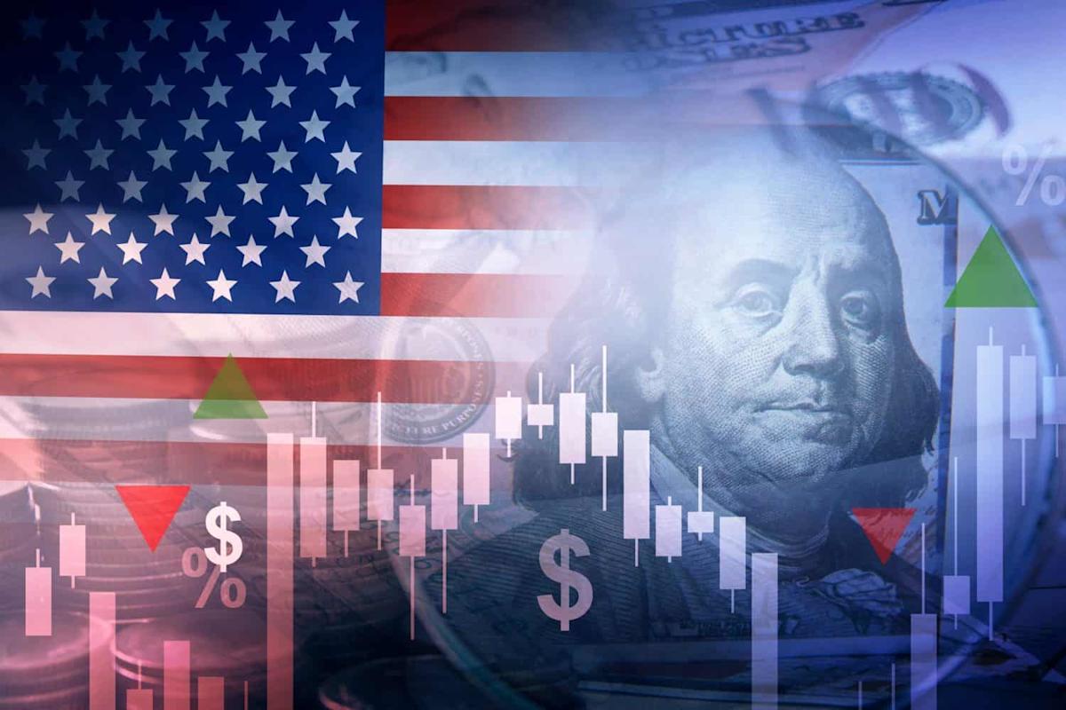 Larry Kudlow: The ‘Trumpian Economy’ Is Booming Despite the Gas Price Noise