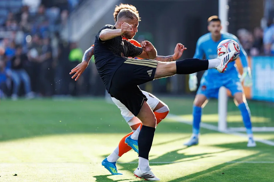 Ryan Porteous #5 of LAFC shoots the ball during an MLS match against Houston Dynamo FC on May 10, 2026 at BMO Stadium in Los Angeles, California.
