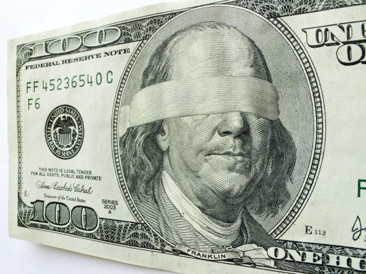 Top Strategist at $1.8 Trillion Fund Warns The World’s Favorite Retirement Investment “Won’t Do A Thing” Against Inflation