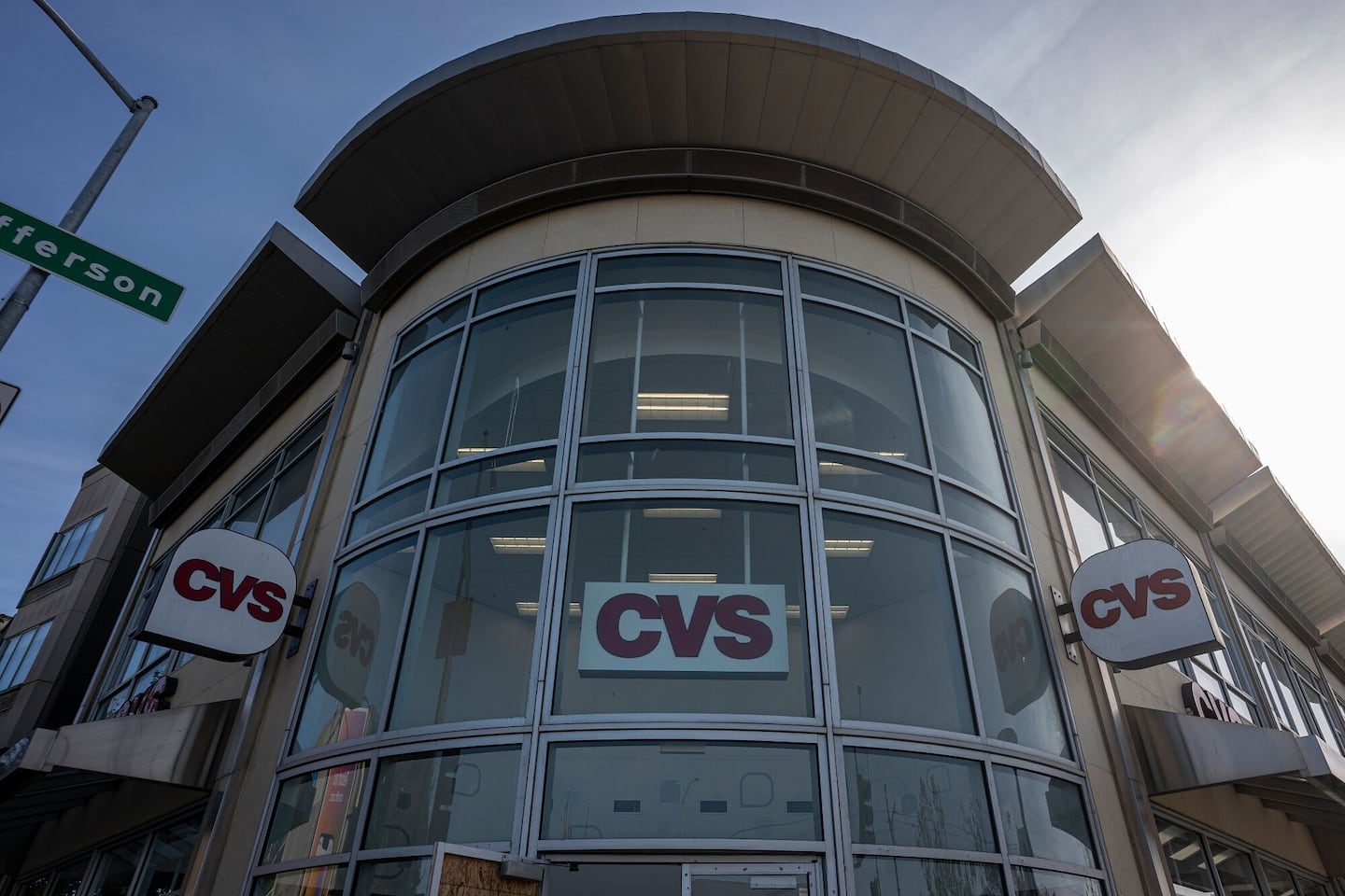 CVS Health will sell Omnicare in a $250 million deal to GenieRx Holdings LLC.