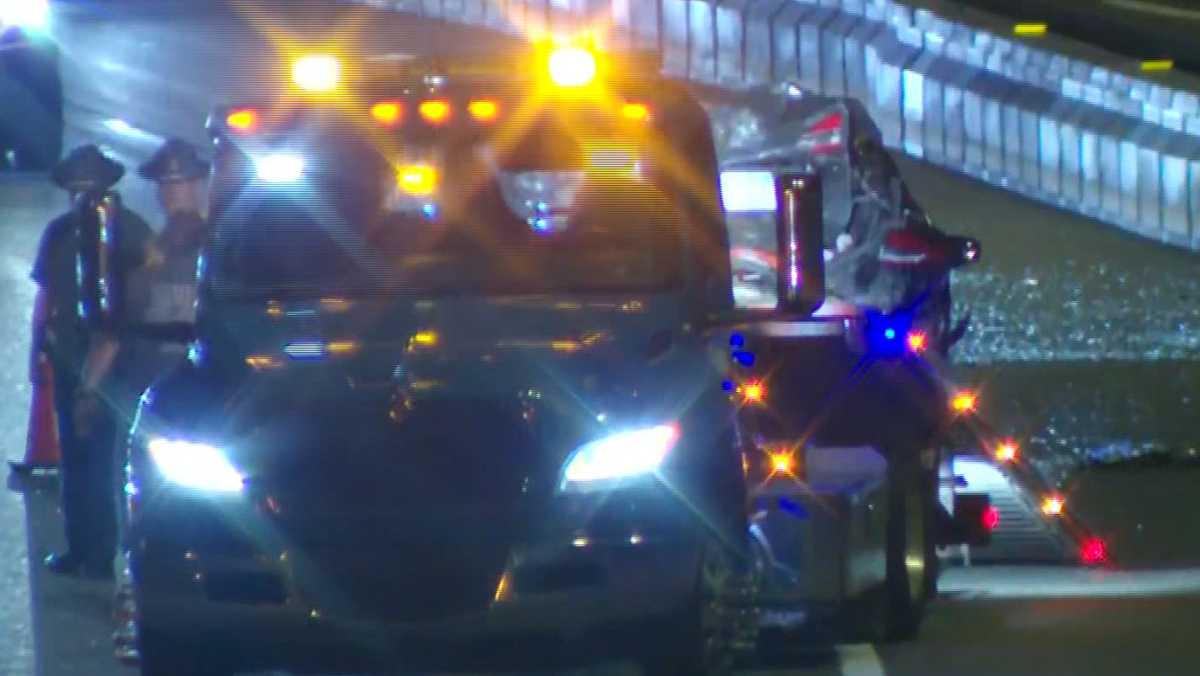 Massachusetts State Police trooper struck while working highway detail on Interstate 93