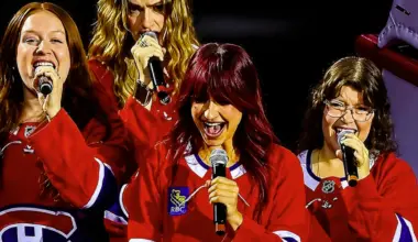 Scene involving the National Anthem singers during the Montreal Canadiens
