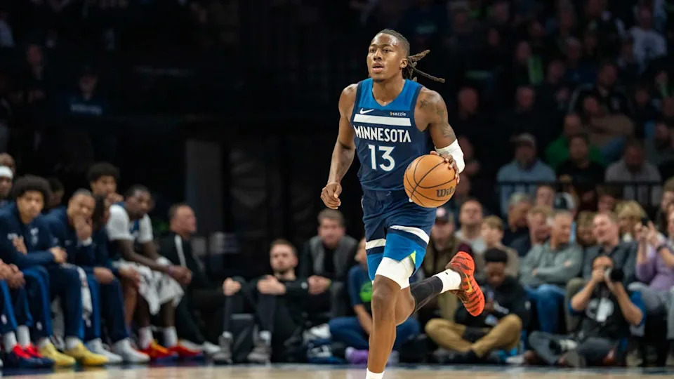 Minnesota Timberwolves guard Ayo Dosunmu (13)Jesse Johnson-Imagn Images
