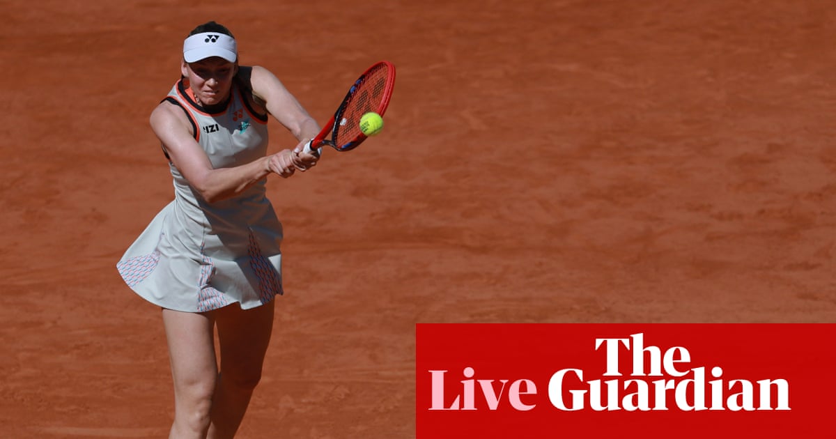 French Open 2026: Swiatek through, Djokovic and Rybakina in action on day four – live | French Open 2026