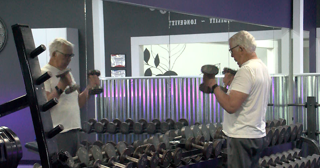 Inspirational La Crosse 90-year-old proves age just a number with gym dedication | La Crosse