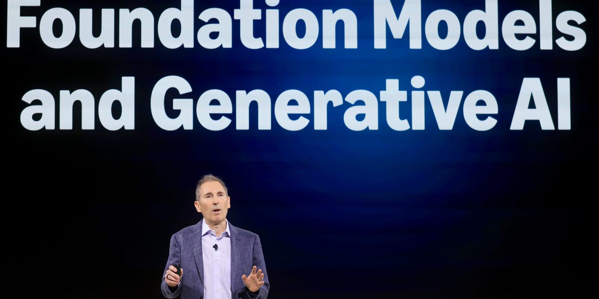 Amazon Plans to Add SpaceX's Grok Models, Boosting AI Offering