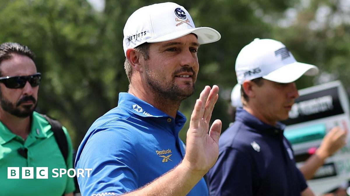 Bryson DeChambeau waves to the crowd during day one of LIV Golf Mexico City at Club de Golf Chapultepec