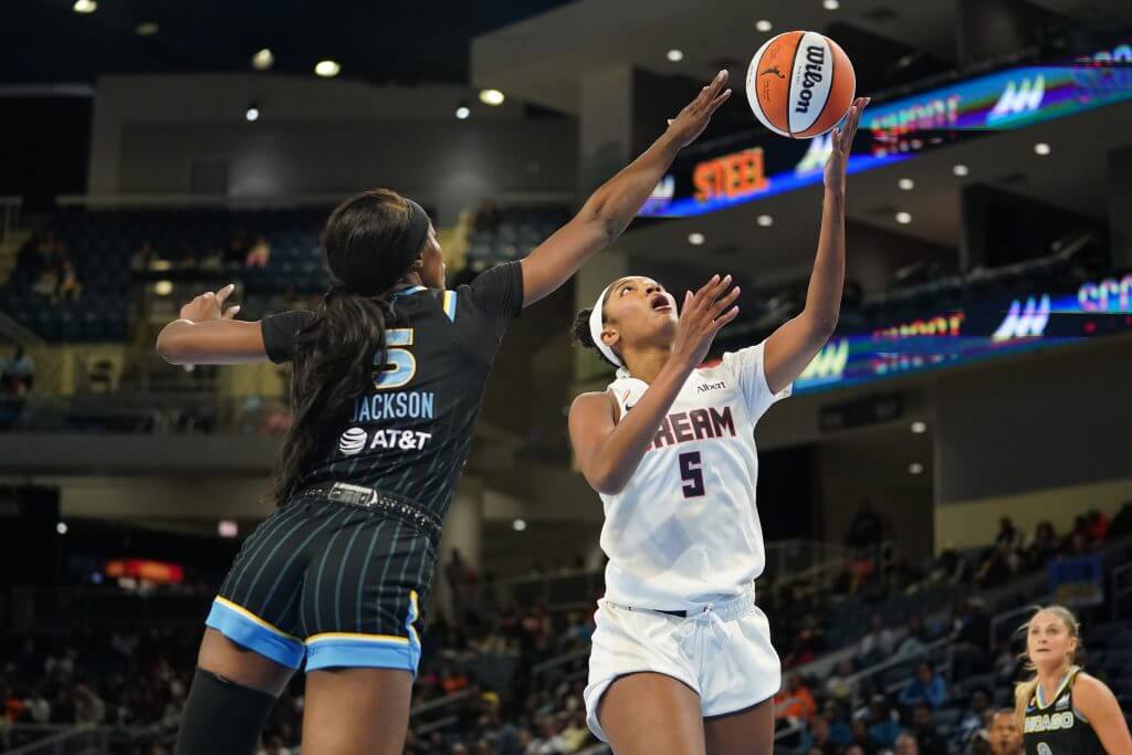 It’s up to WNBA fans to raise the roof (and the floor) of the conversation