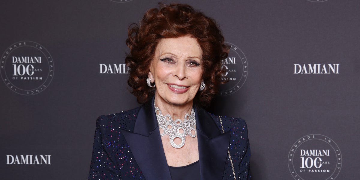 At 91, Sophia Loren swears by one retro exercise