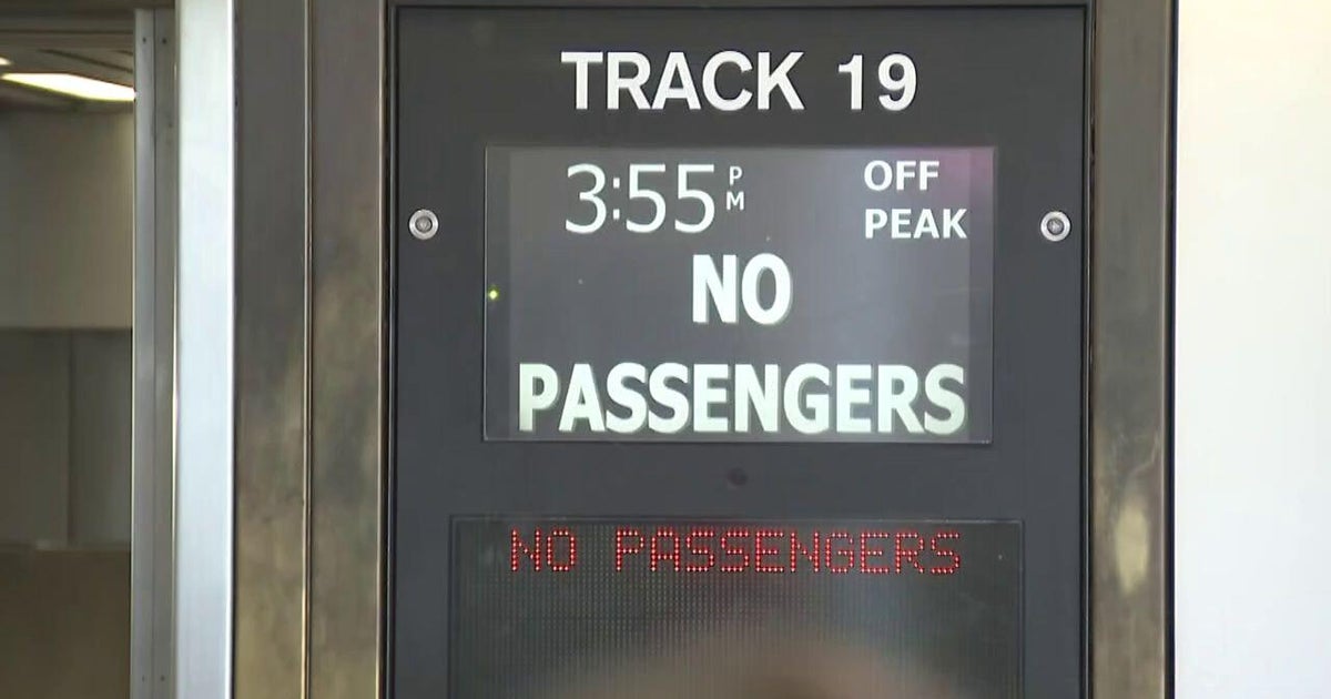 LIRR strike has many worrying about Monday's commute. Here's the latest.