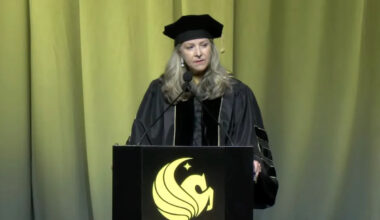 College Graduation Speaker Shocked When Students Loudly Boo Her for Saying AI Is the ‘Next Industrial Revolution’