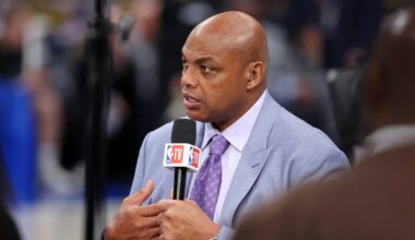 Charles Barkley Fed Up With NBA 'Clowns' On TV