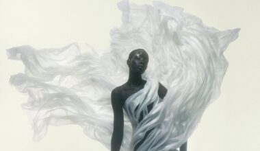 Garment, body and space merge in Iris van Herpen’s first major New York show - The Art Newspaper