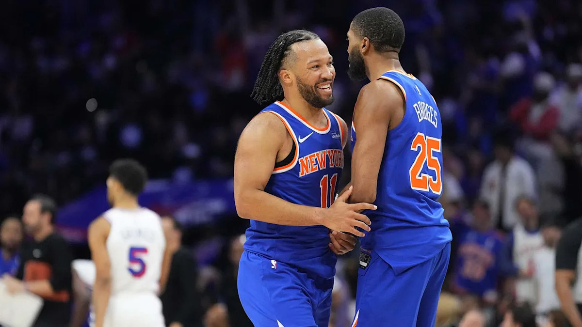 New York fans take over Philadelphia with ‘Knicks in 4’ chants amid blowout