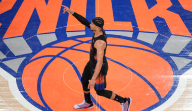 Knicks move 2 wins from the NBA Finals with a 109-93 victory over the Cavs