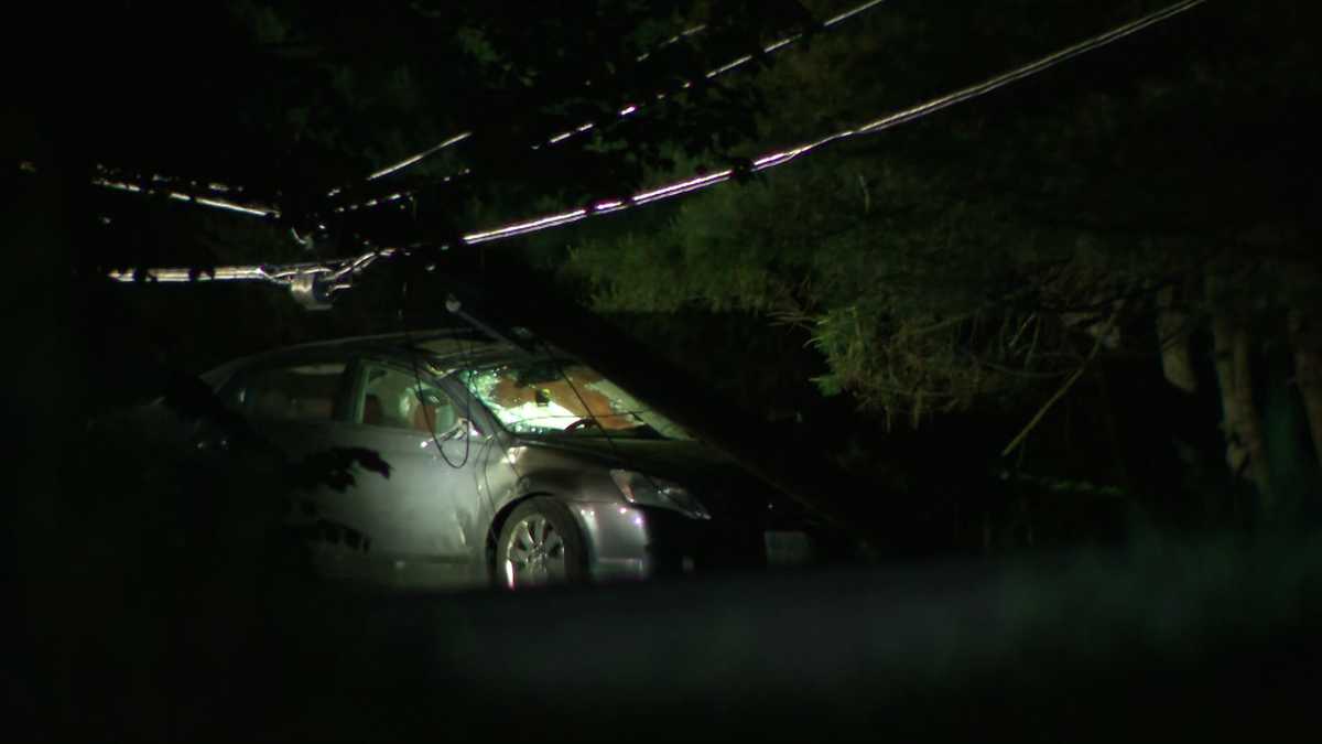 Section of Hooksett Road in Auburn closed after teen crashes