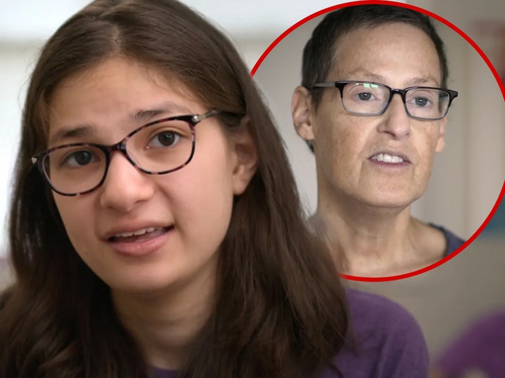 pari kim esme mother netflix 2