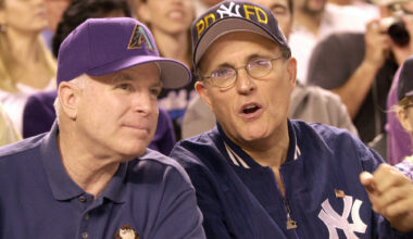 Recapping each game of the Diamondbacks’ 2001 World Series