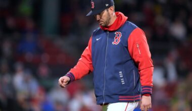 Red Sox manager finding breaking news to players isn't as fun in majors