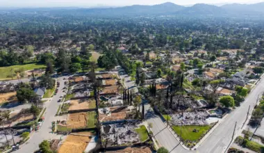 Tracking Western states’ diverse approaches to wildfire building codes