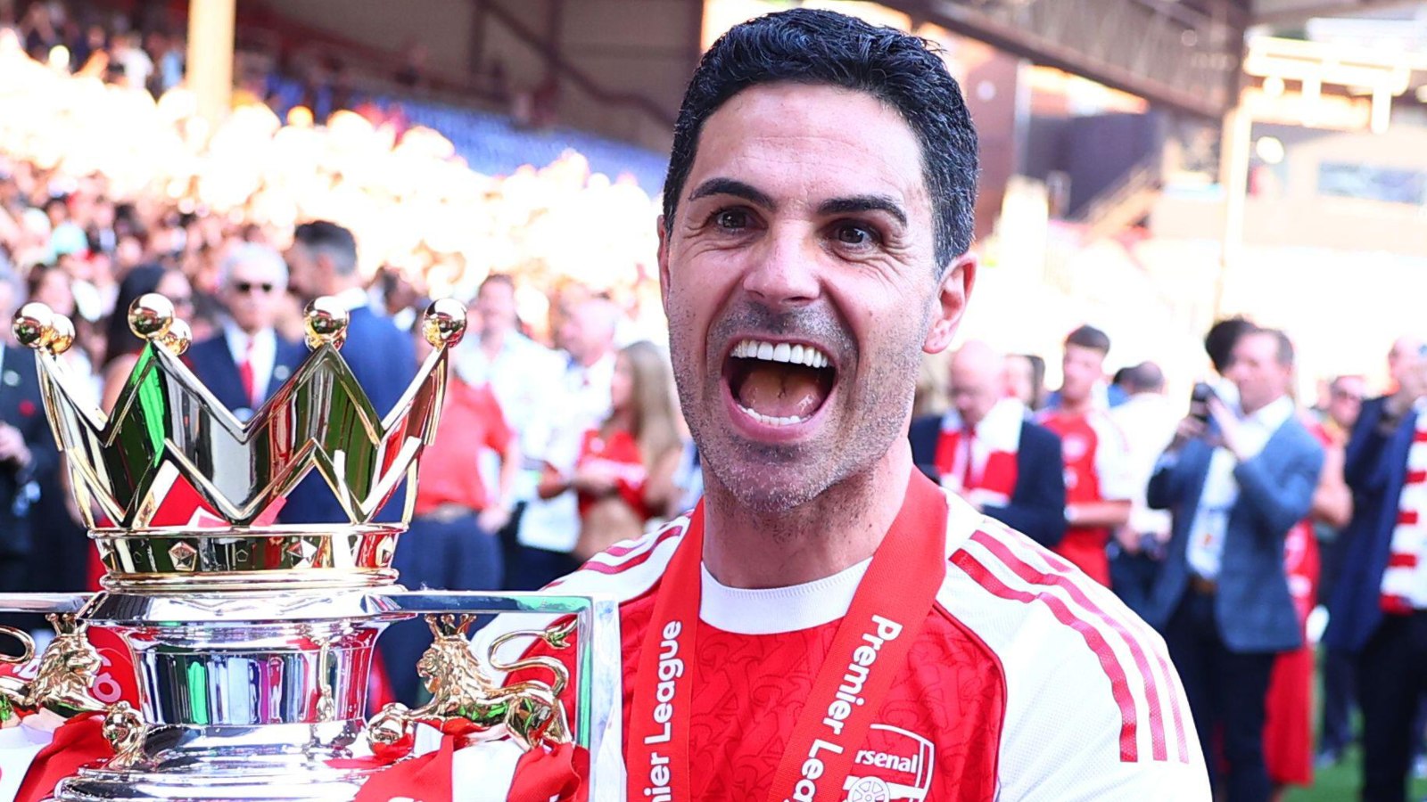 Arteta sack despite lack of title tips and Man Utd ignored in pre-season predictions